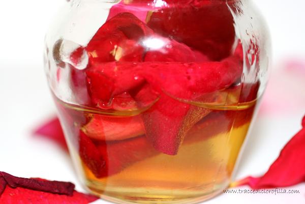 Miele rosato fai da te Miele rosato fai da te